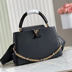 LOUIS VUITTON CAPUCINES MM bag